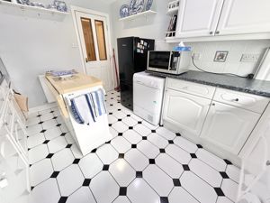 Photo 24- click for photo gallery